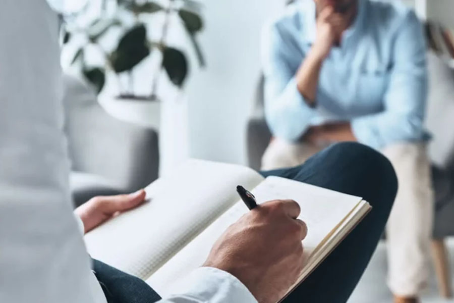 مشاوره روانشناسی دقیقا چیست و چه کمکی می کند؟